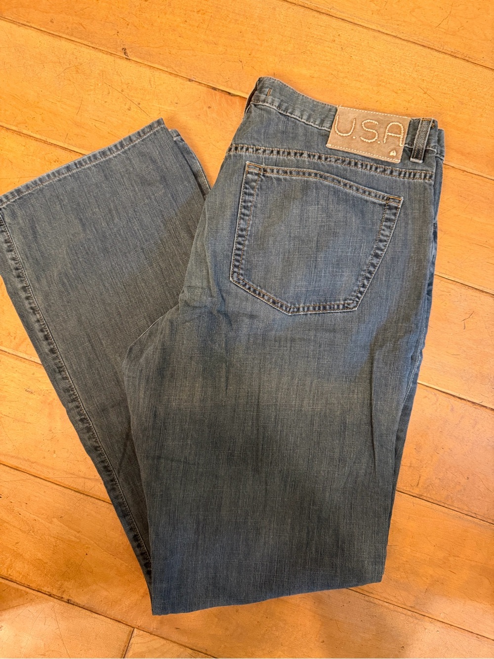 John Varvatos Men's Washed Blue Denim Jeans like new